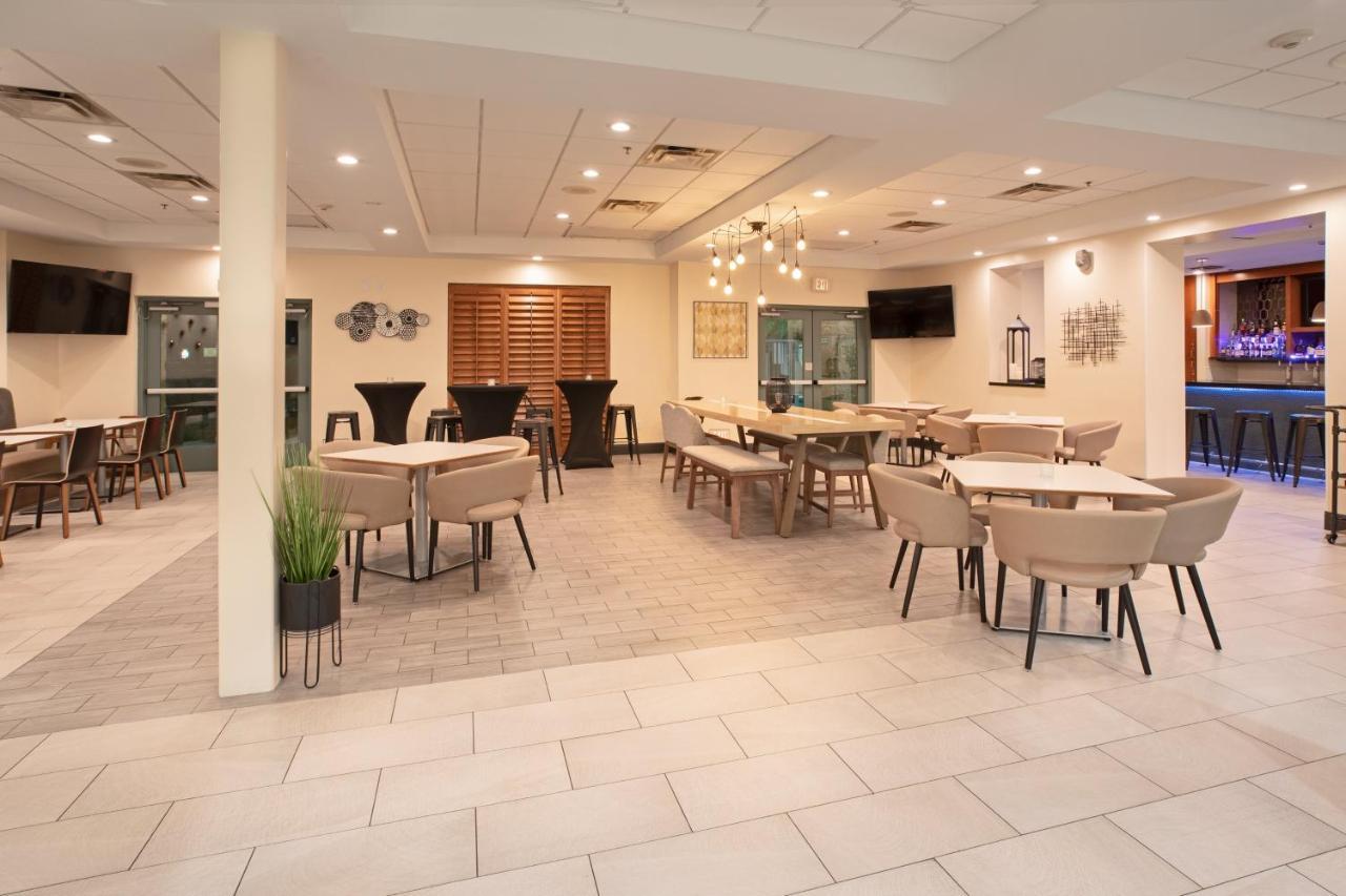 Holiday Inn & Suites Goodyear - West Phoenix Area By Ihg Eksteriør bilde