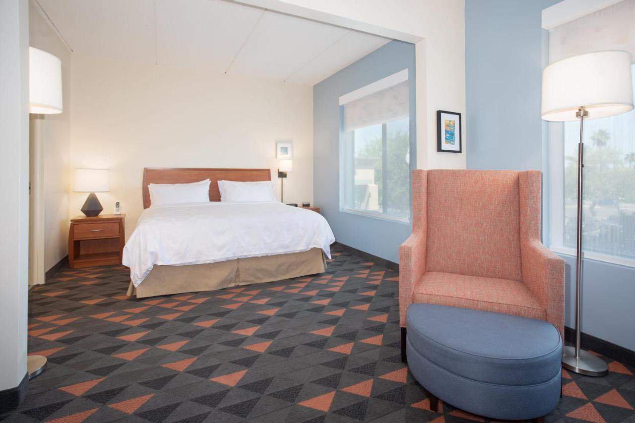 Holiday Inn & Suites Goodyear - West Phoenix Area By Ihg Eksteriør bilde