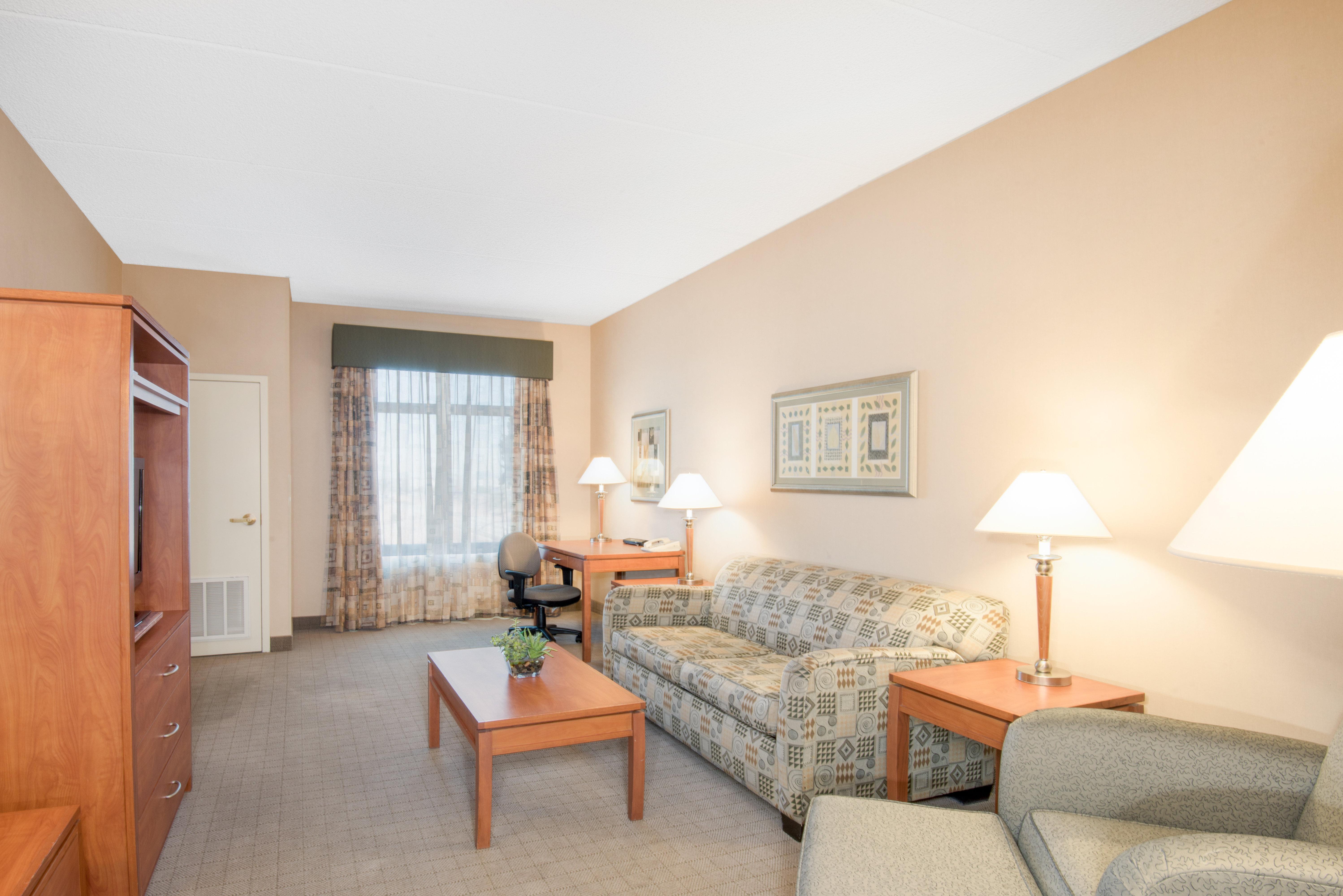 Holiday Inn & Suites Goodyear - West Phoenix Area By Ihg Eksteriør bilde