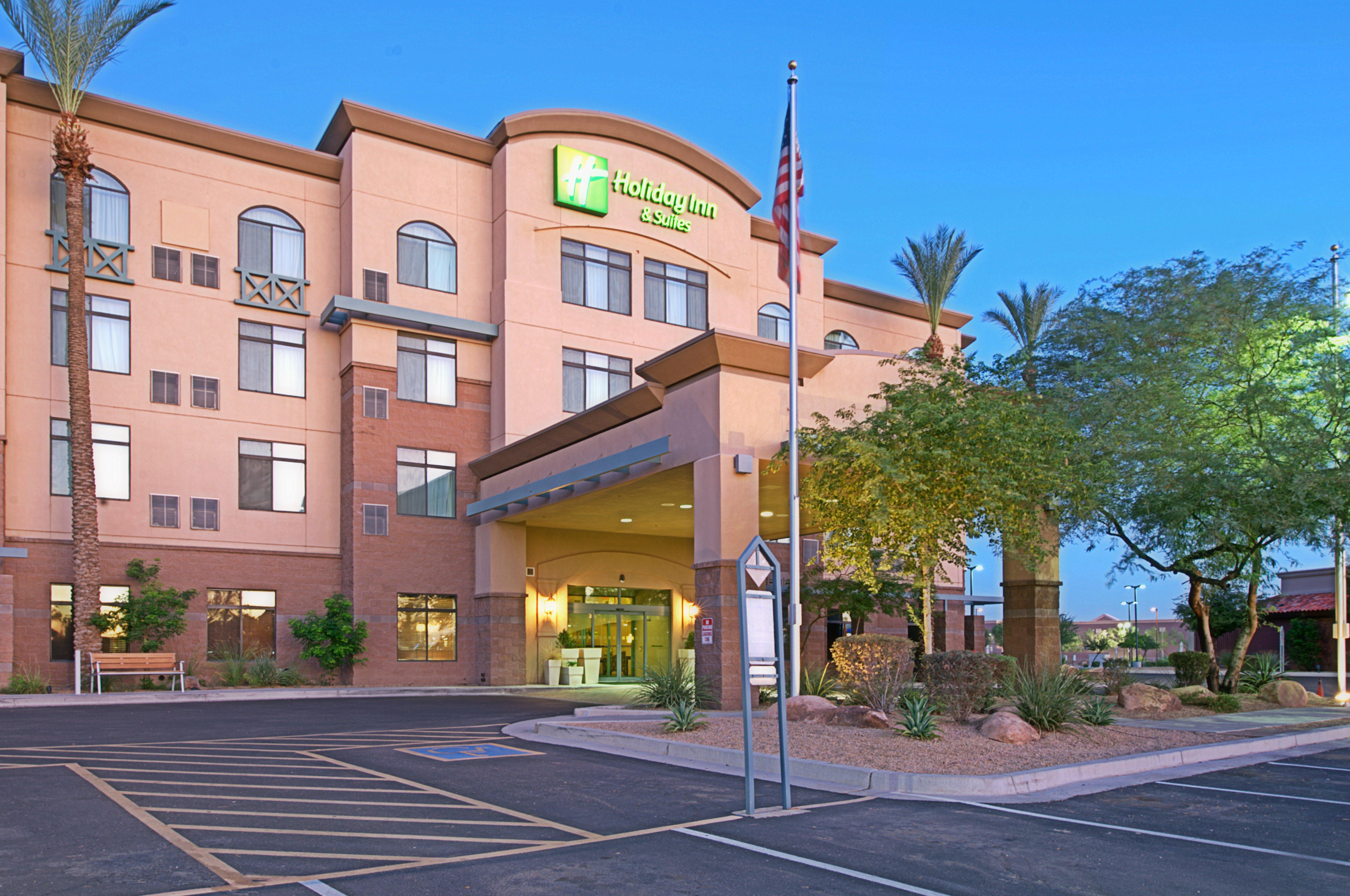 Holiday Inn & Suites Goodyear - West Phoenix Area By Ihg Eksteriør bilde
