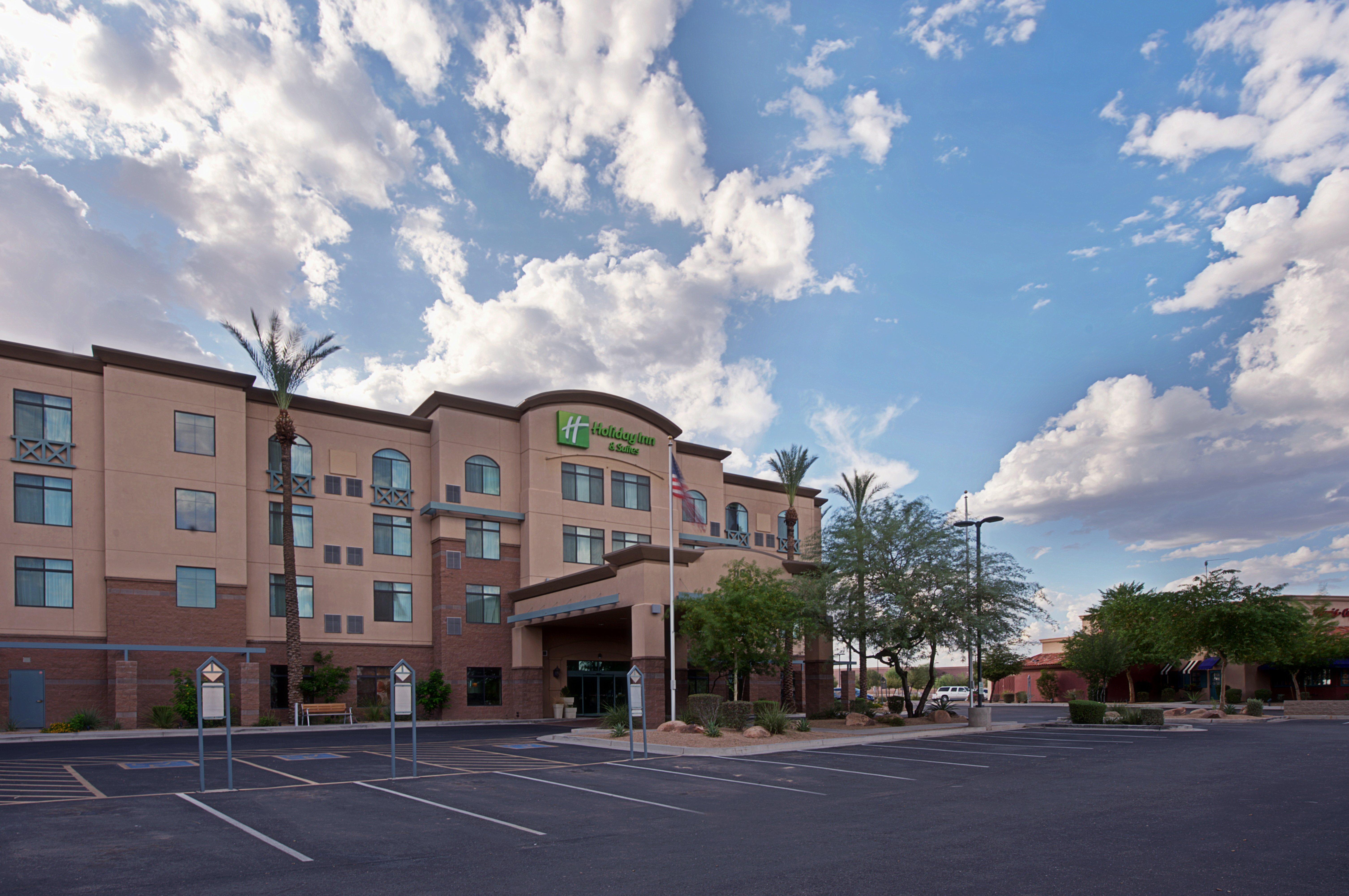 Holiday Inn & Suites Goodyear - West Phoenix Area By Ihg Eksteriør bilde